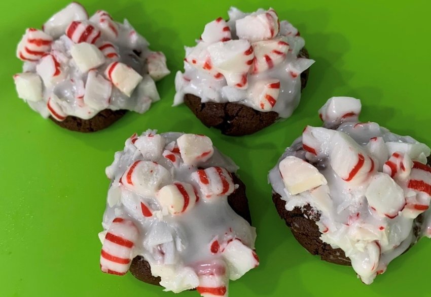 Rowdy Reindeer cookies are a fantastic combination of two great flavors: chocolate and peppermint.